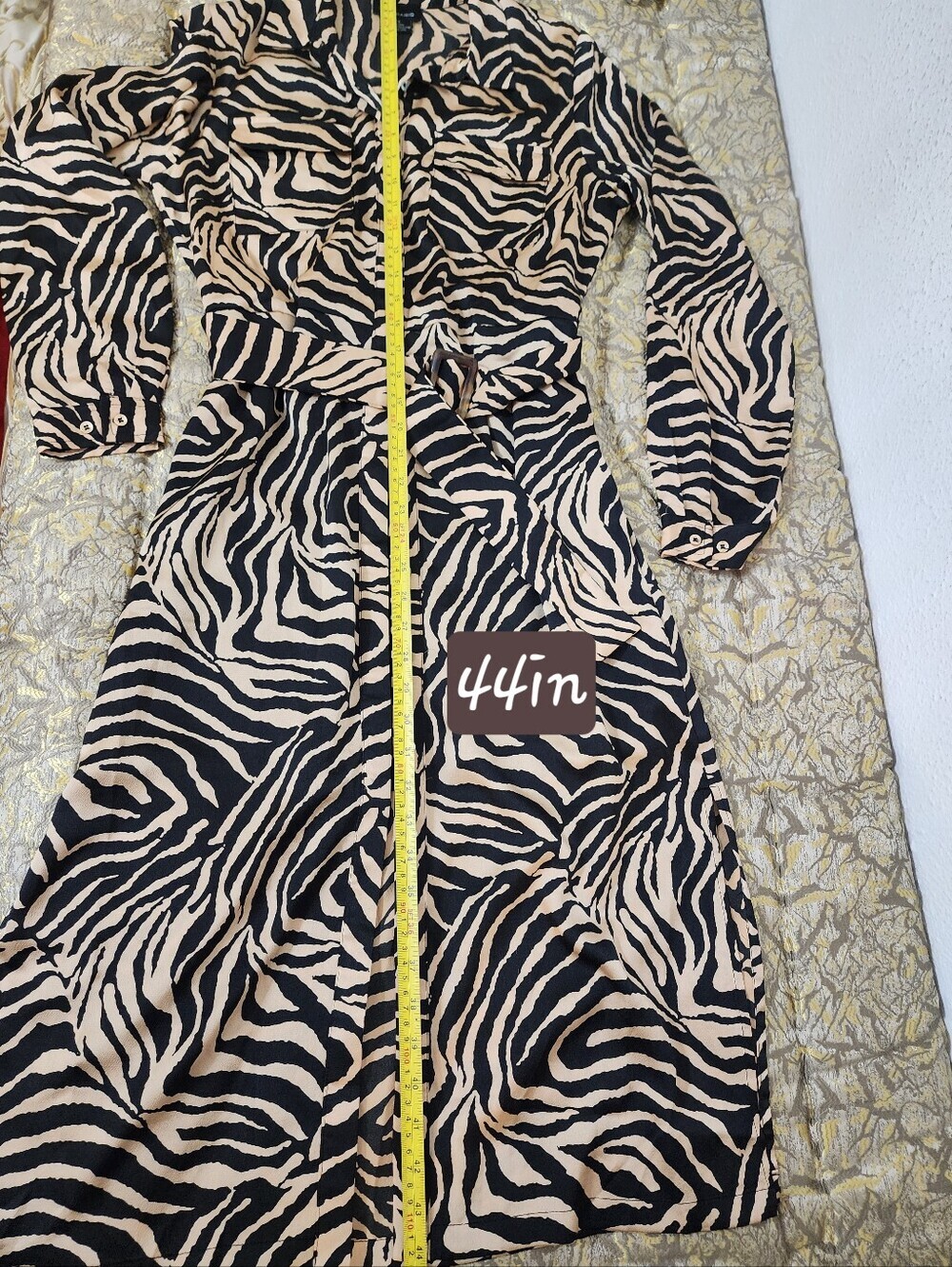 Chic Black and Tan Tiger/zebra Animal Print Satin Like Statement Dress - Picture 7 of 10